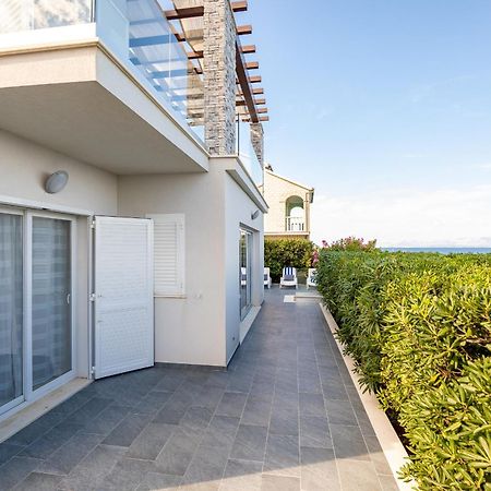 Holiday House Martinovic Prigradica Exterior photo