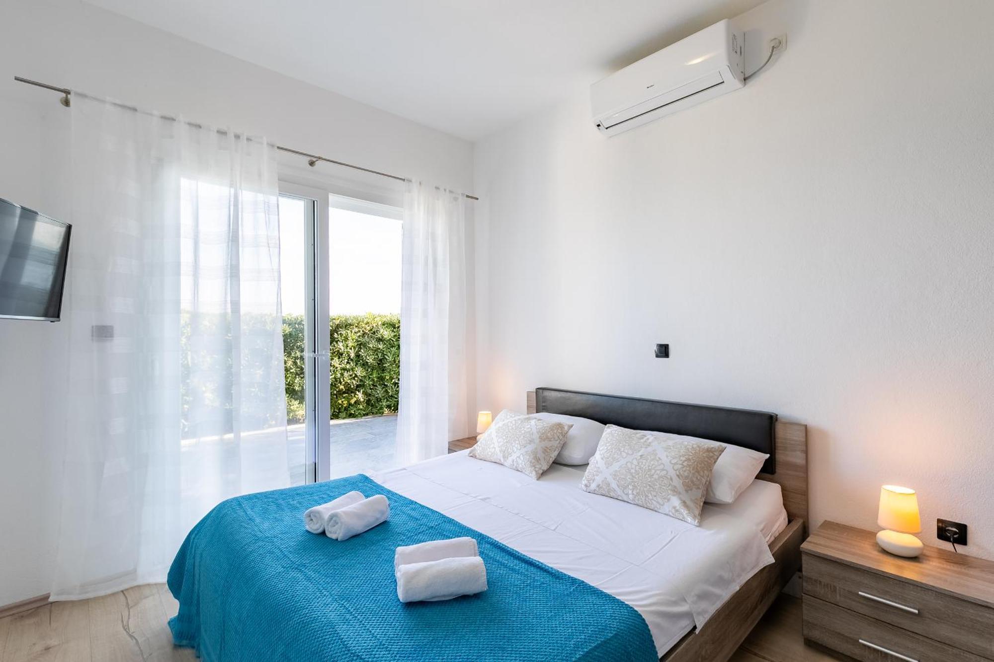 Holiday House Martinovic Prigradica Exterior photo